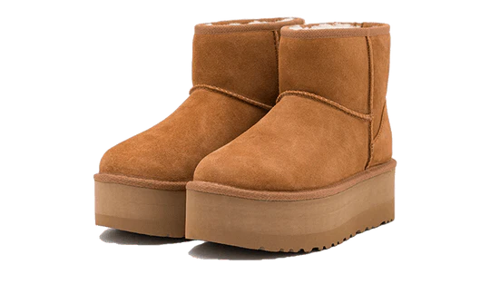 UGG CLASSIC MINI PLATFORM BOOT CHESTNUT | מגפי אגג