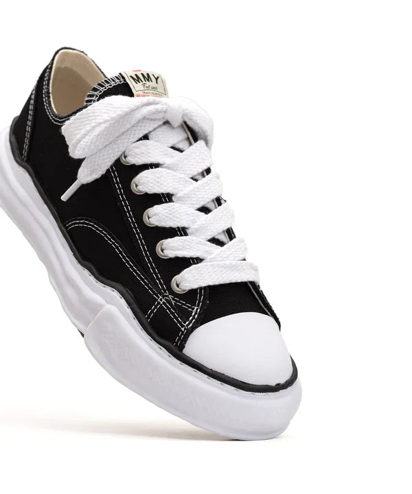 Maison Mihara Yasuhiro Peterson Canvas Low Black White | מייסון מיהרה יאסוהירו